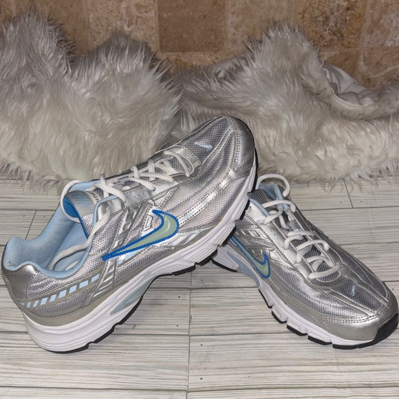 Nike Shoes - Nike Initiator Metallic Silver Ice Blue Sneakers Athlesuire Women’s Size 10